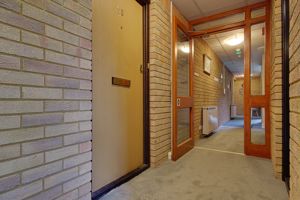 Flat Entrance- click for photo gallery